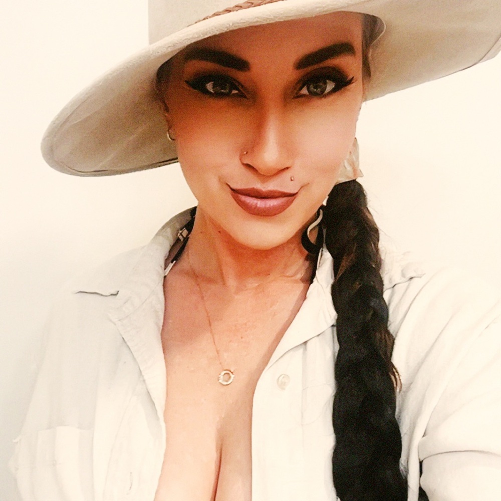 Meet your Posher, Amanda